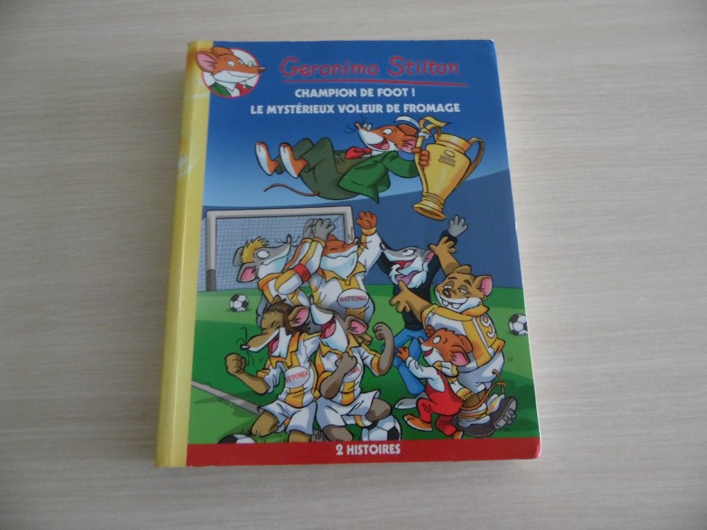 GERONIMO STILTON   CHAMPION DE FOOT !     2 HISTOIRES, Ophalen of Verzenden, Zo goed als nieuw, Fictie algemeen