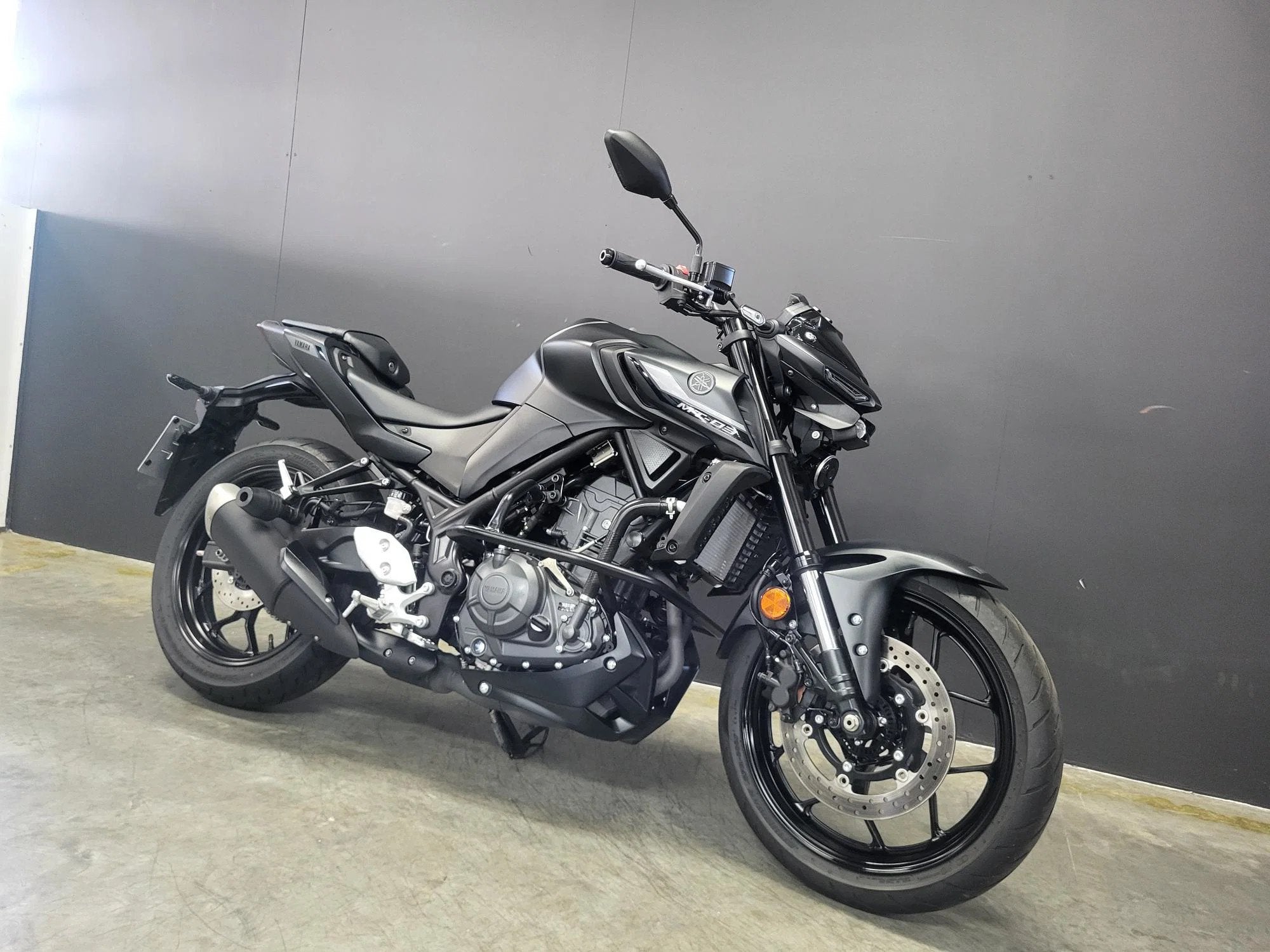 Yamaha MT-03 bijna nieuwe én verlaagde A2-naked, 300 cm³, Entreprise, 12 à 35 kW, Autre