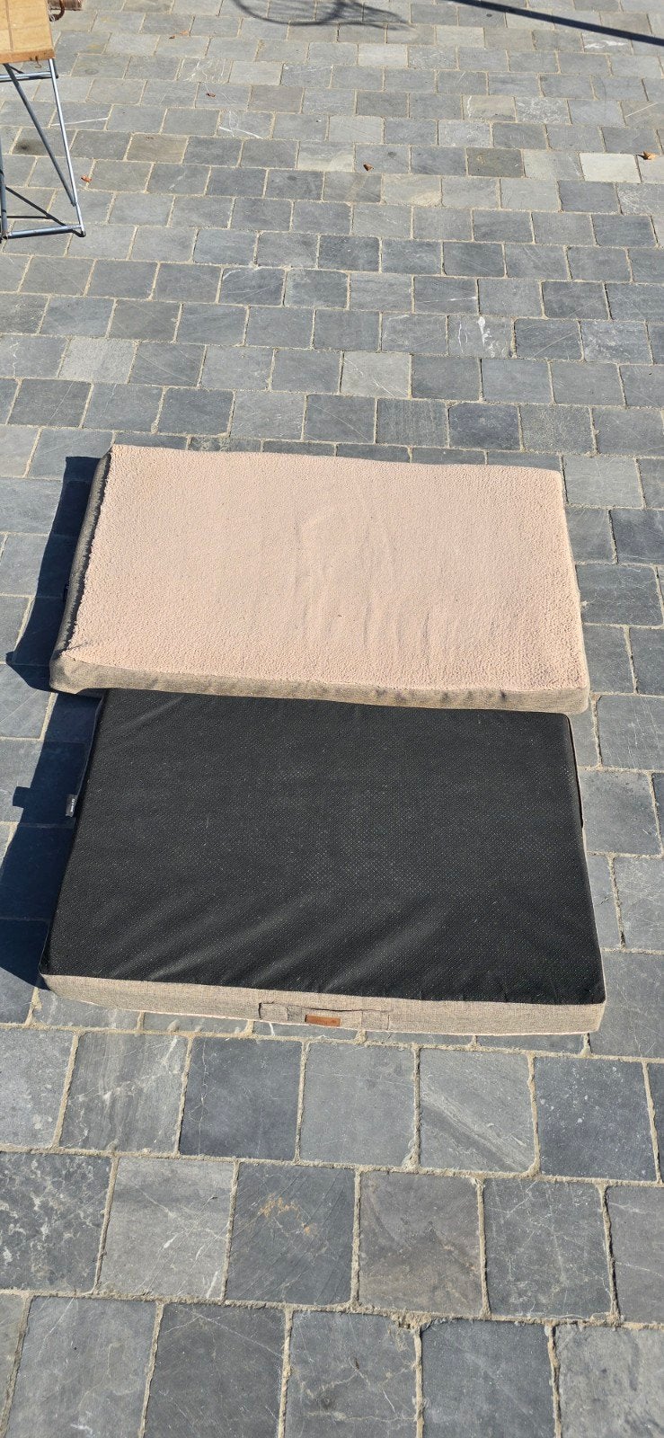 coussin pour chien, Enlèvement, Utilisé