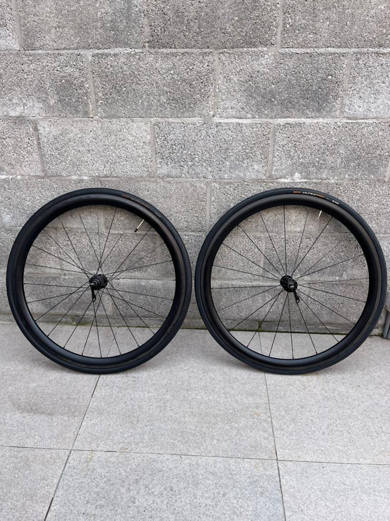 Roues en carbone avec frein sur jante DT-Swiss, Enlèvement ou Envoi, Utilisé, Carbone, Racefiets