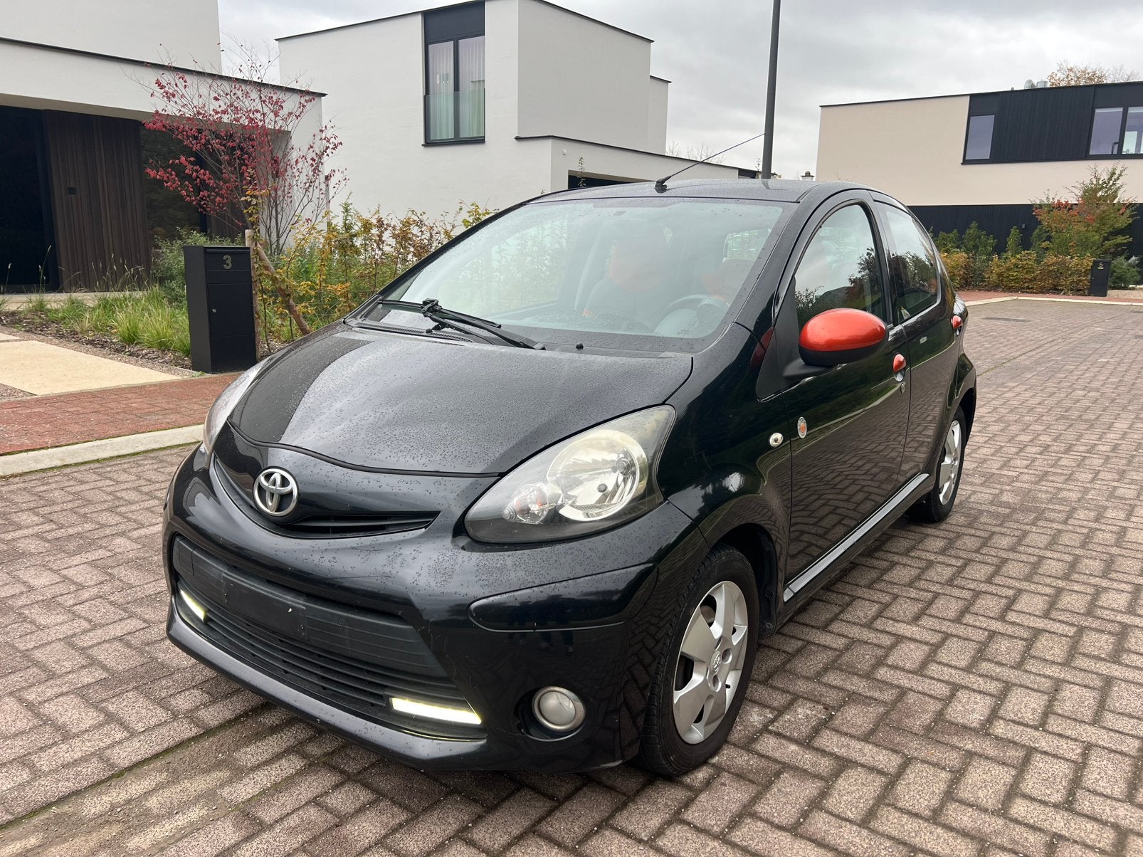 Toyota Aygo/1.0 Benzine/2012/229.000 Km/Euro5/Airco/Notebook, Mistlampen, Euro 5, https://public.car-pass.be/vhr/4b728bf9-a883-4456-9477-4151b00fdc88