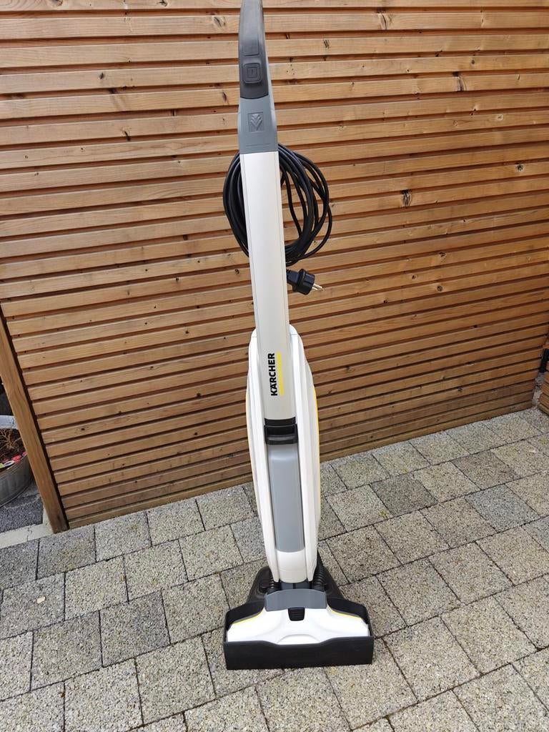 Kärcher FC5 Premium vloerreiniger, Elektronische apparatuur, Ophalen
