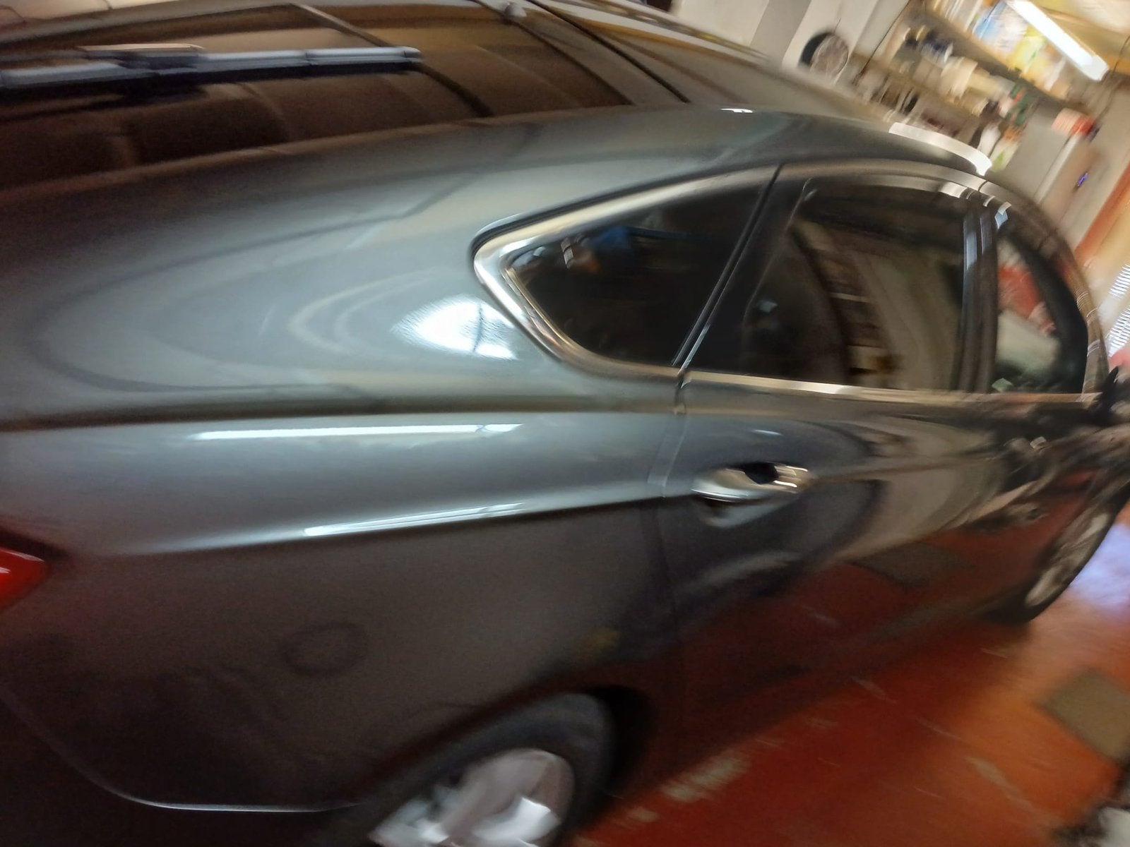 Ford mondeo 2.0 diesel hatchback, Auto's, Ford, 4 cilinders, Leder, 5 deurs, Particulier