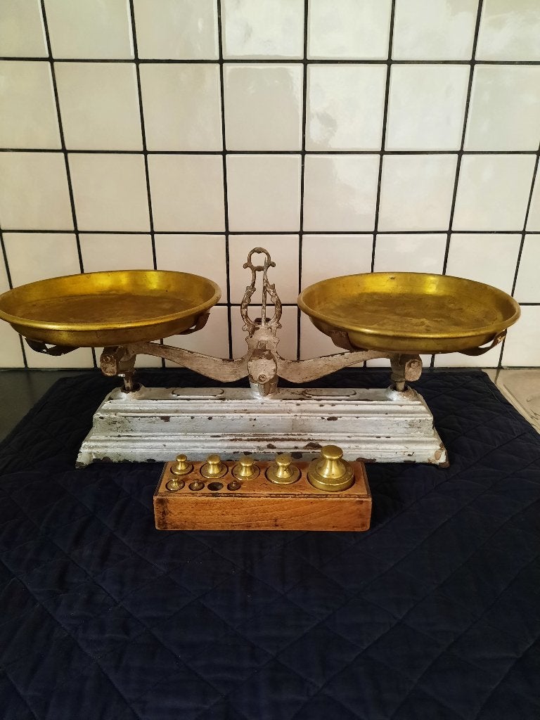 Balance vintage avec poids assortis, Enlèvement ou Envoi