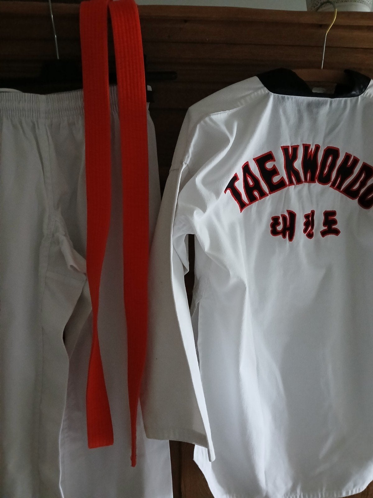 Taekwondo pak, Sports & Fitness, Enlèvement, Comme neuf, Taekwondo, Costume d'arts martiaux