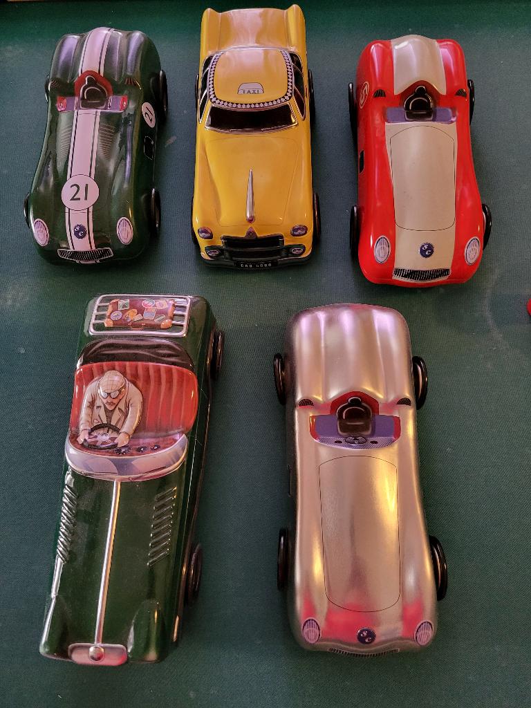 5 blikken auto's (dozen), Ophalen of Verzenden