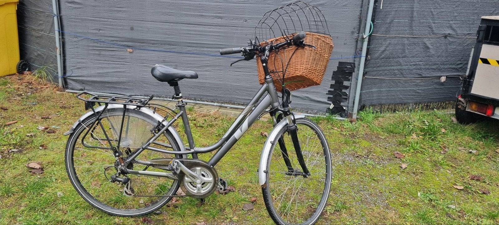 Dames fiets goede staat 21 versnellinge 28.inch aluminum, Fietsen en Brommers, Ophalen of Verzenden