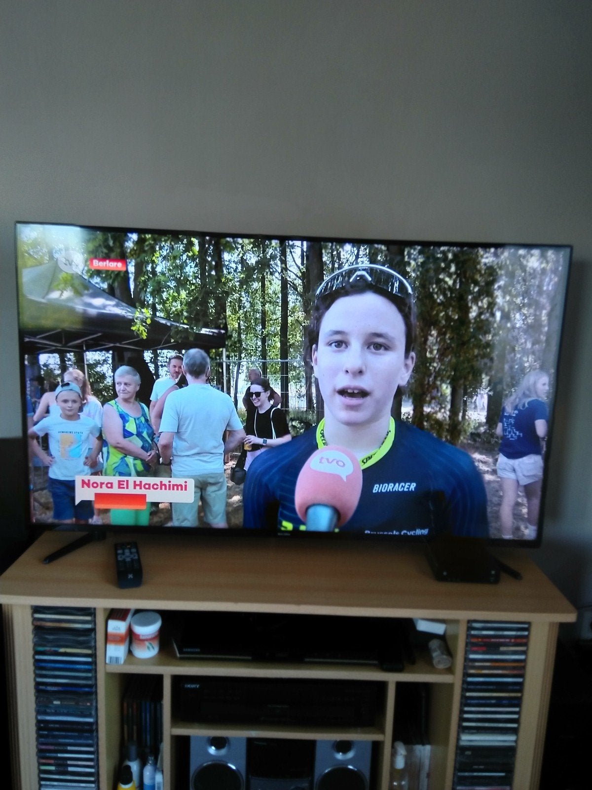 TV Salora Smart Google 55 inch beeldscherm 140 cm diameter, Audio, Tv en Foto, Televisies, Ophalen