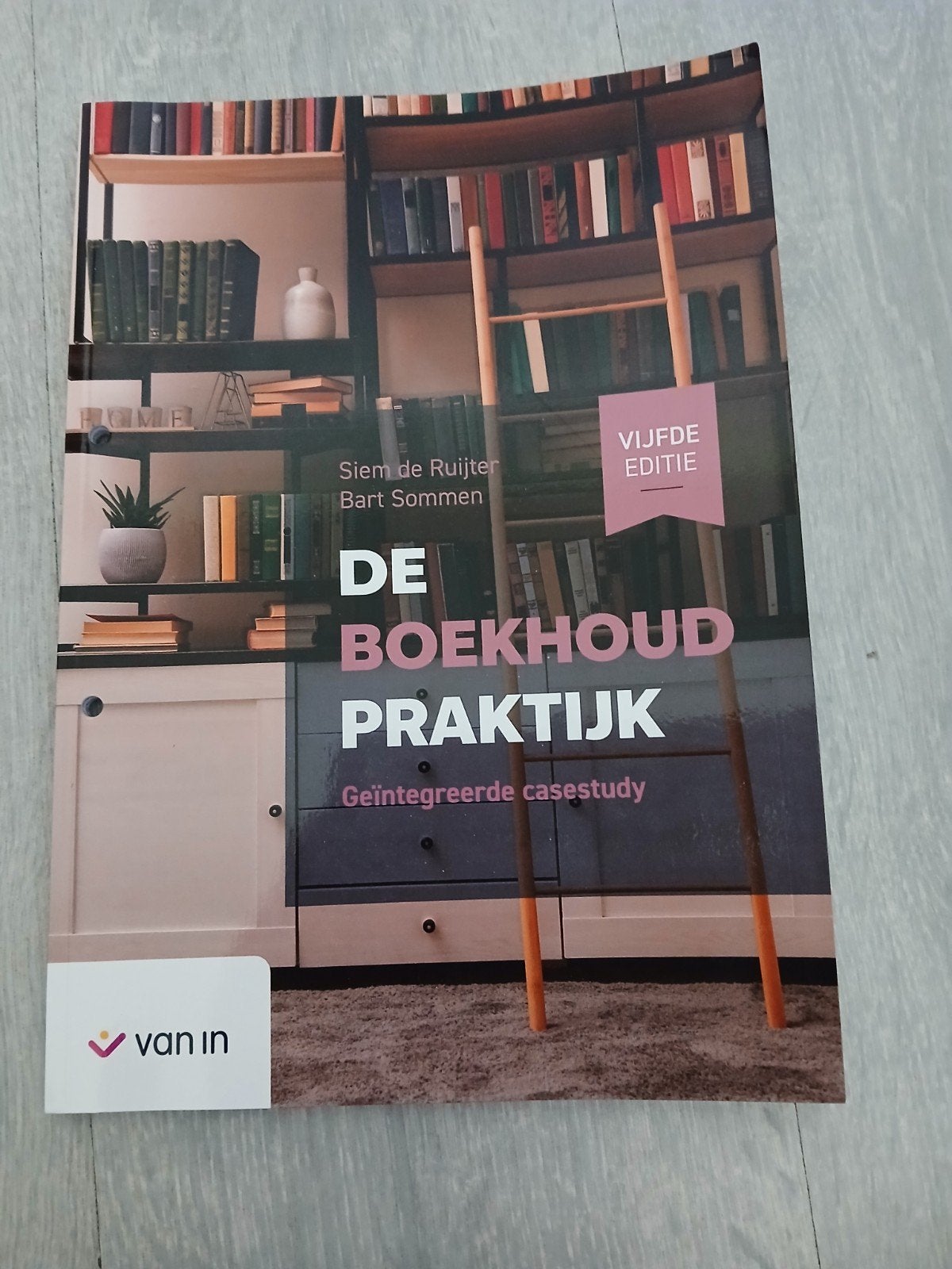 De boekhoudpraktijk 5de editie, Ophalen of Verzenden, Zo goed als nieuw, Nederlands