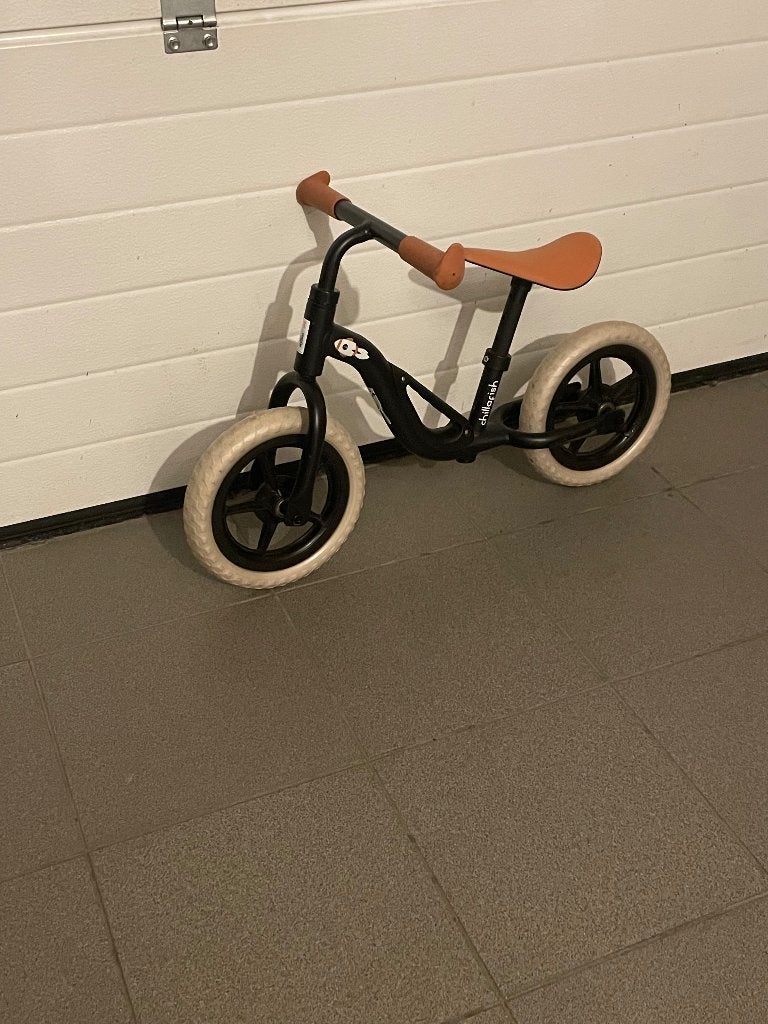 Loopfiets 2 jaar, Ophalen, Zo goed als nieuw, Loopfiets