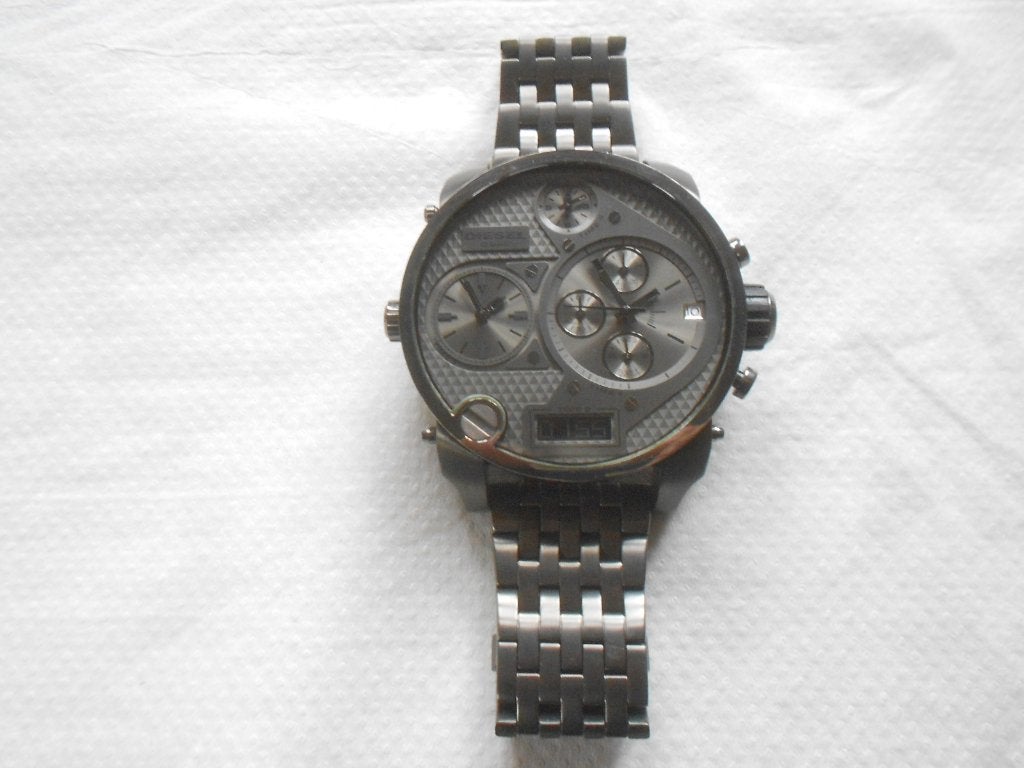 Montre Diesel (Chronographe - Analogique - numérique) II, Bijoux, Sacs & Beauté, Enlèvement ou Envoi
