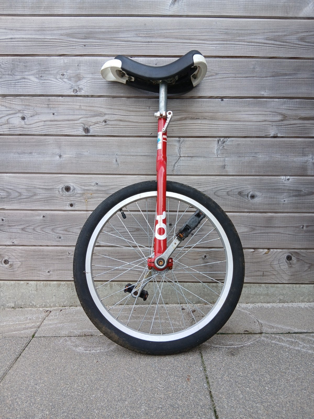 Eenwieler circusgebruik, Fietsen en Brommers, Ophalen, Gebruikt