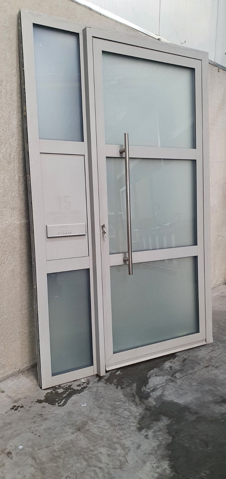 aluminium buitendeur, Enlèvement, Aluminium