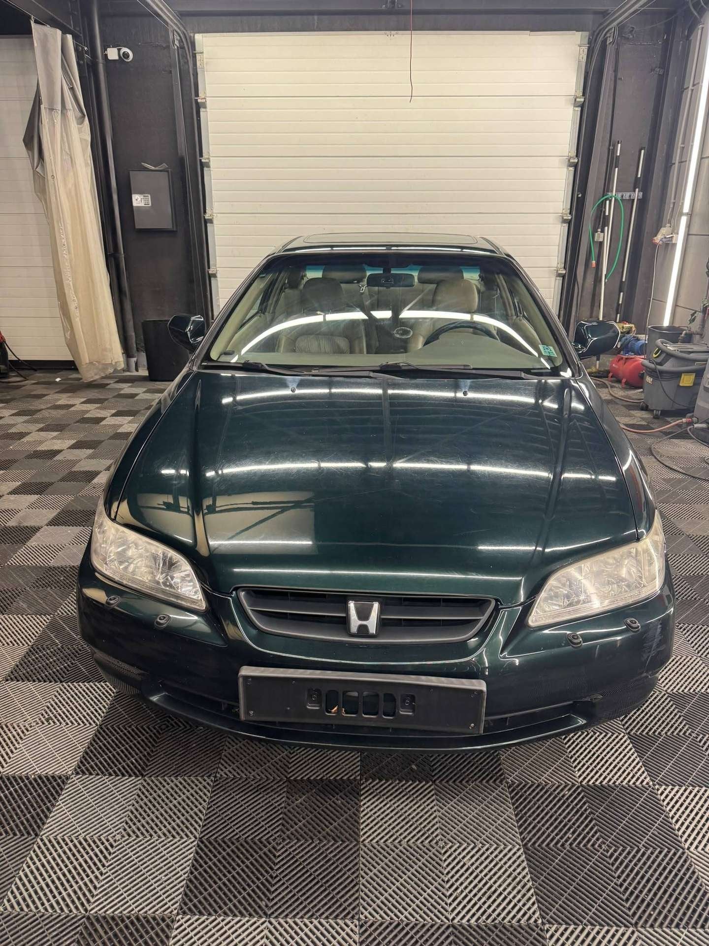 Honda Accord 2.0i 16v ES AUTOMATIQUE AIRCO, Auto's, Automaat, 4 zetels, https://public.car-pass.be/vhr/fc1f117a-11b3-4fe3-9f0b-d5069031e401