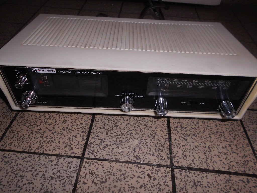 ancien radio reveil flip clock VINTAGE marque TOKYO jumbo, Enlèvement ou Envoi