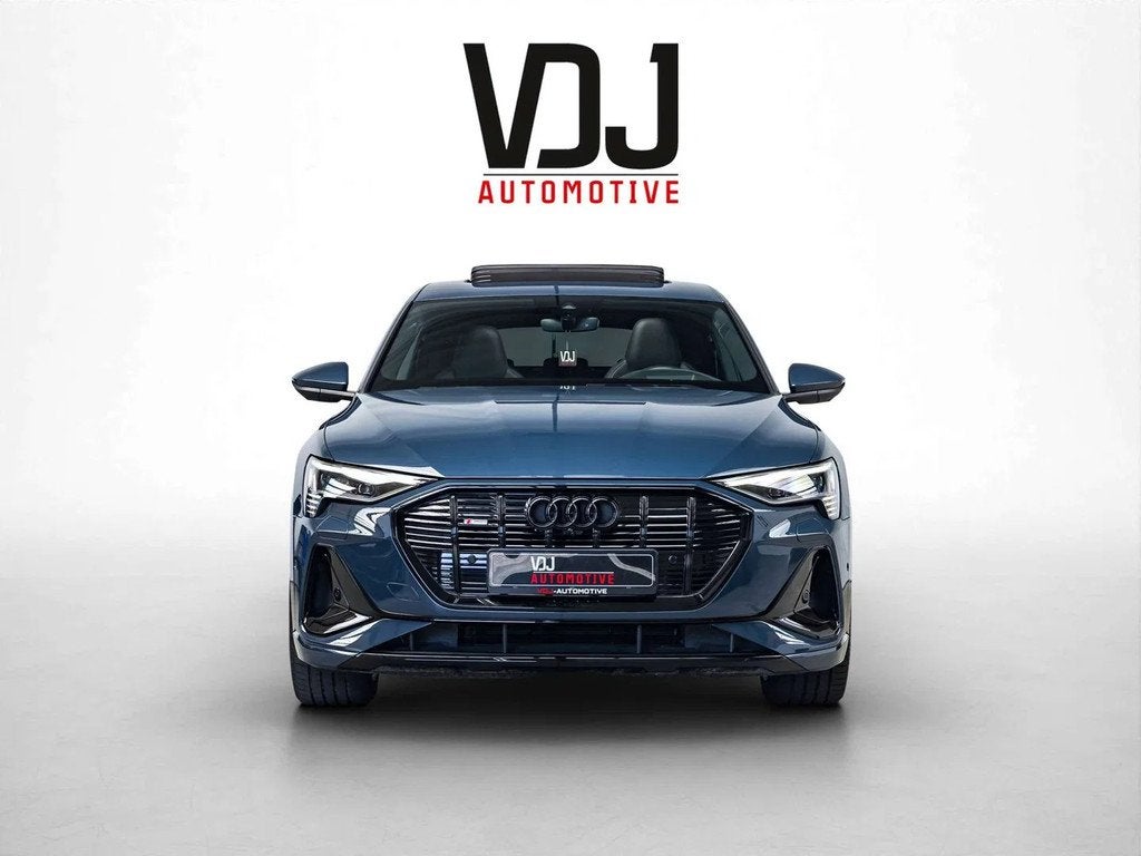 Audi e-tron 95 kWh 55 QUATTRO S-LINE|BANG&OLUFSEN|360°|HEAD, Auto's, Gebruikt, Zwart, Blauw, 408 pk