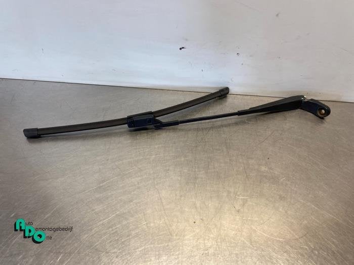 Ruitenwisserarm voor van een Skoda Fabia (Fabia 08-), Gebruikt, -, -, Ophalen of Verzenden