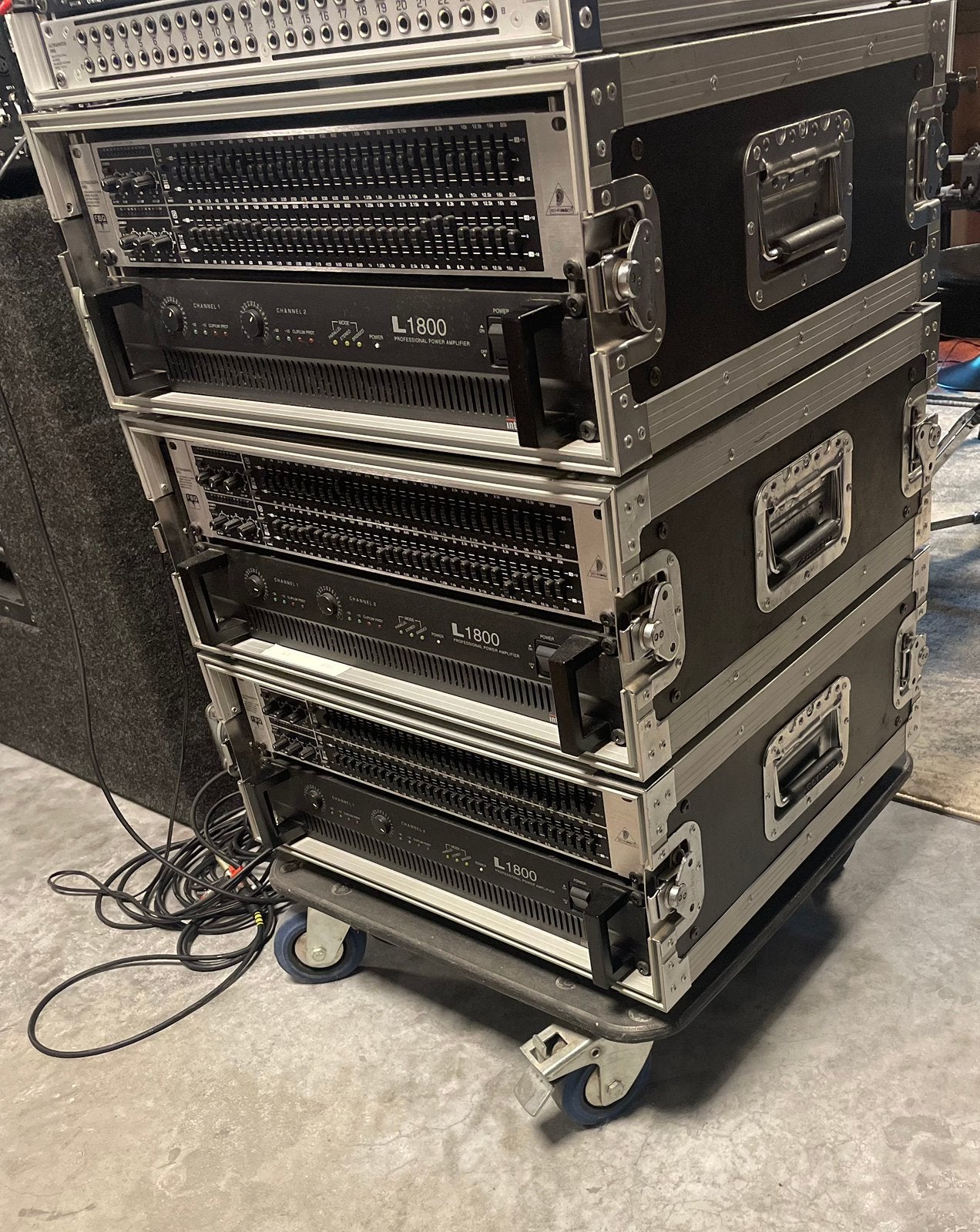 PA versterkers InterM L1800 + monitors, Audio, Tv en Foto, Versterkers en Ontvangers, Ophalen, Zo goed als nieuw