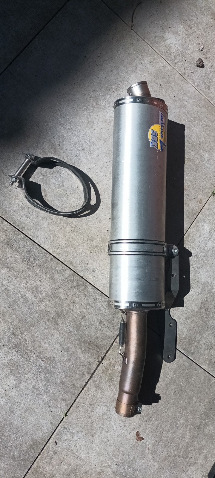Uitlaatdemper XRV750 RD07, Motoren, Ophalen