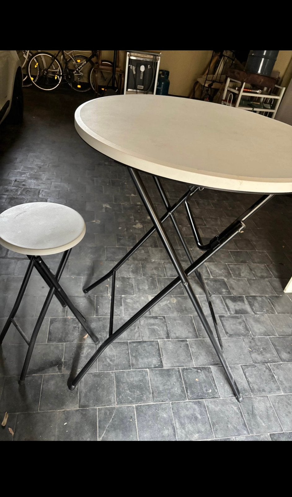 Hoge tafel + 2 stoelen, Huis en Inrichting, Ophalen, Gebruikt
