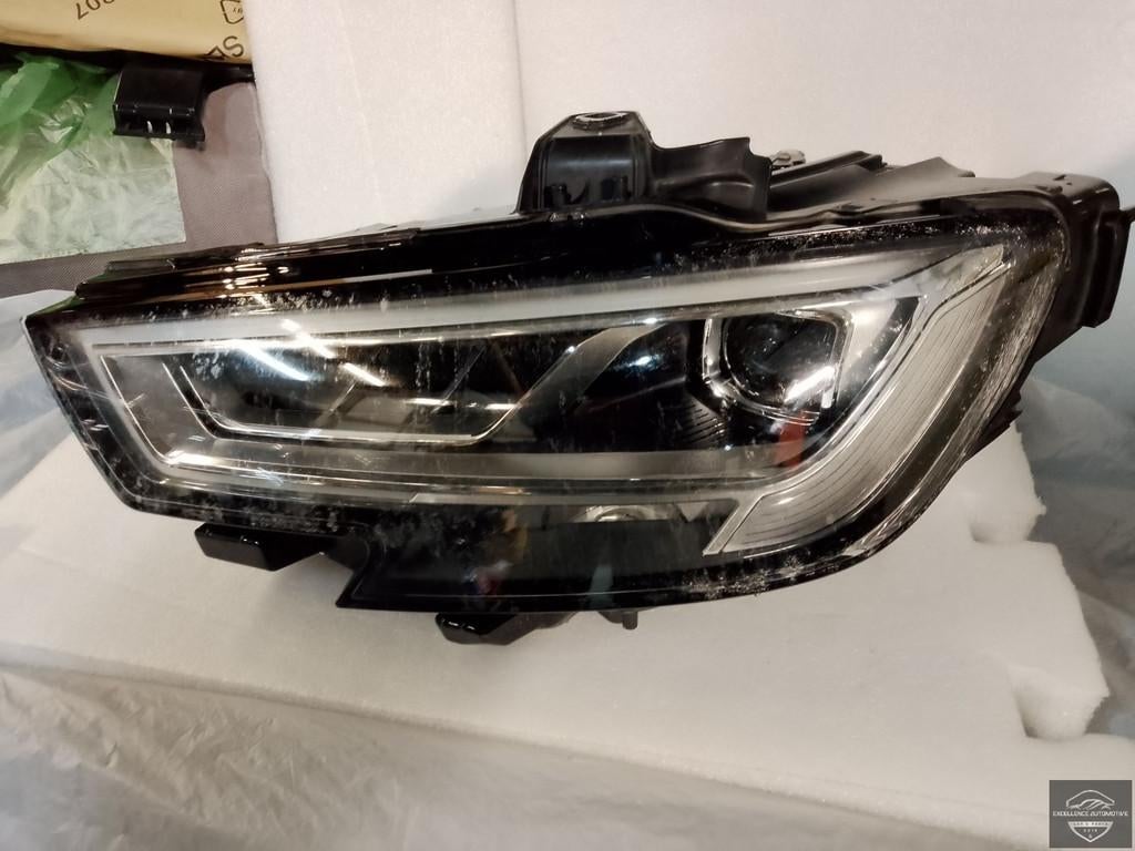 Audi A3 8V Facelift 17-20 Matrix LED Koplamp Links 8V0941035, Auto-onderdelen, Gebruikt, AUDI AG, Auto-Union-Strasse 1
85045  Ingolstadt, DE