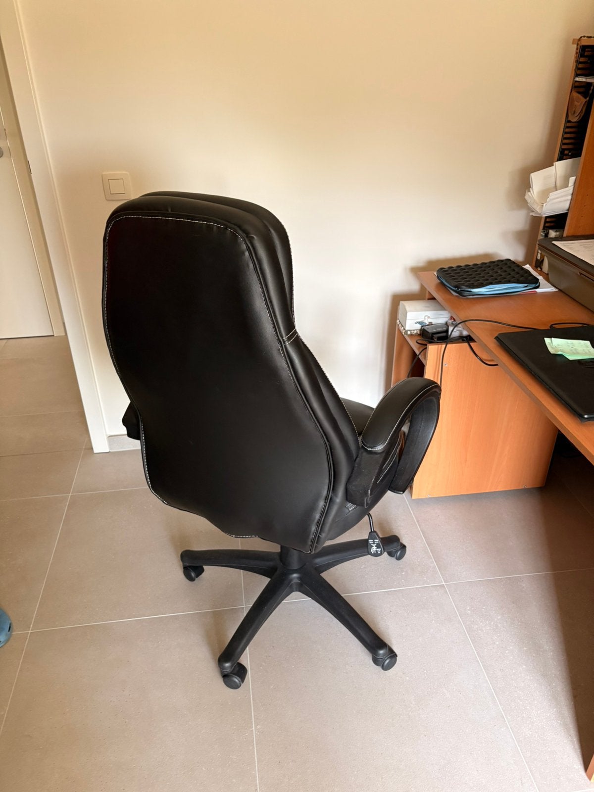 Chaise de bureau à peine utilisée, Maison & Meubles, Enlèvement, Comme neuf, Chaise de bureau