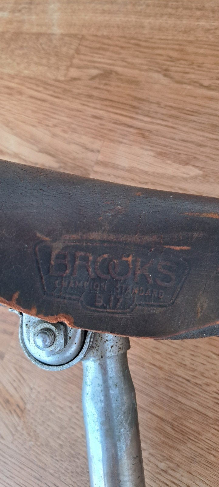 Selle de vélo vintage Brooks, Vélos & Vélomoteurs, Enlèvement