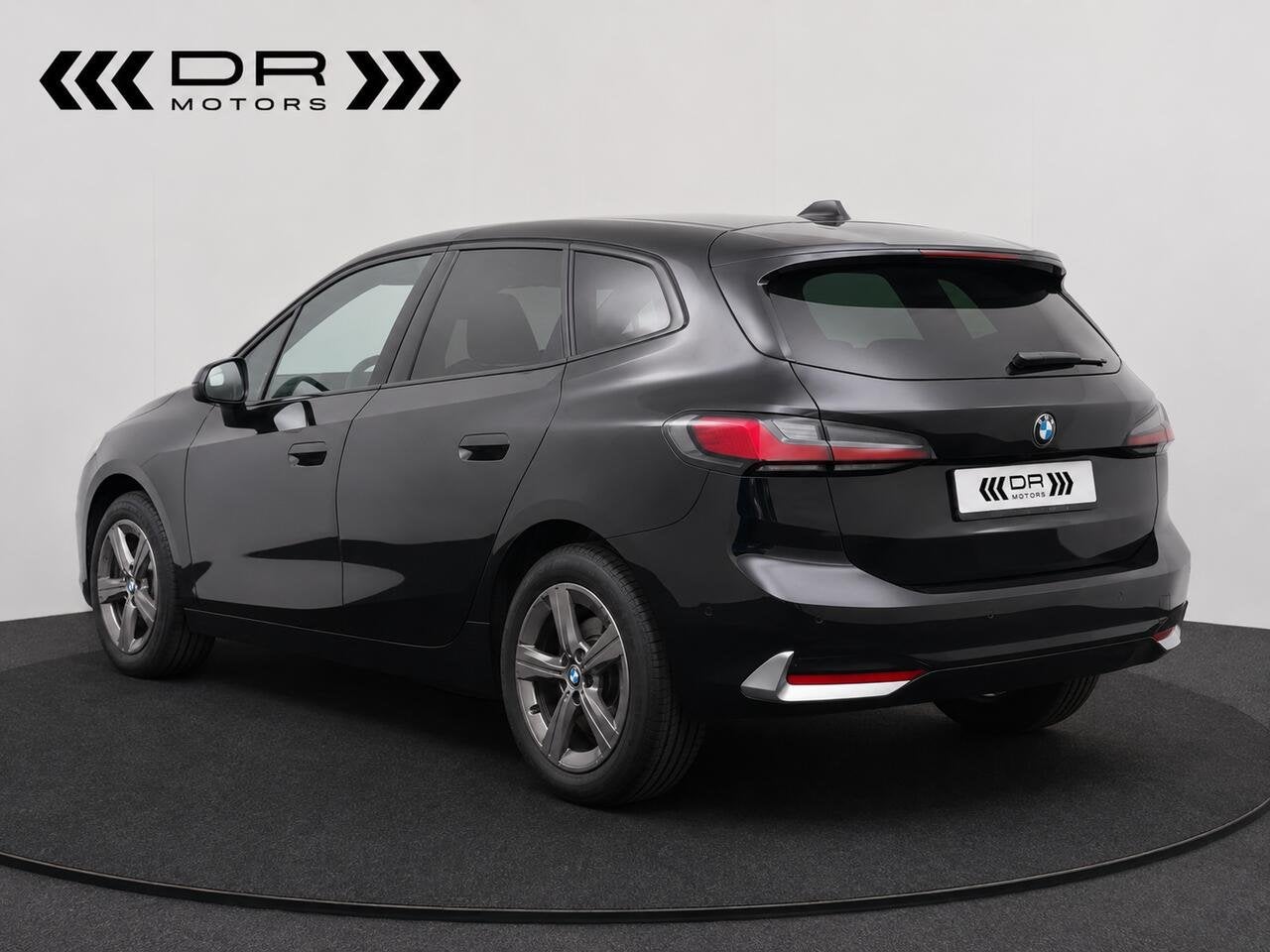 BMW 218 Active Tourer CAMERA - LEDER- ADAPTIVE CRUISE - ADA, Monovolume, Zwart, 2 Reeks Active Tourer, Bedrijf