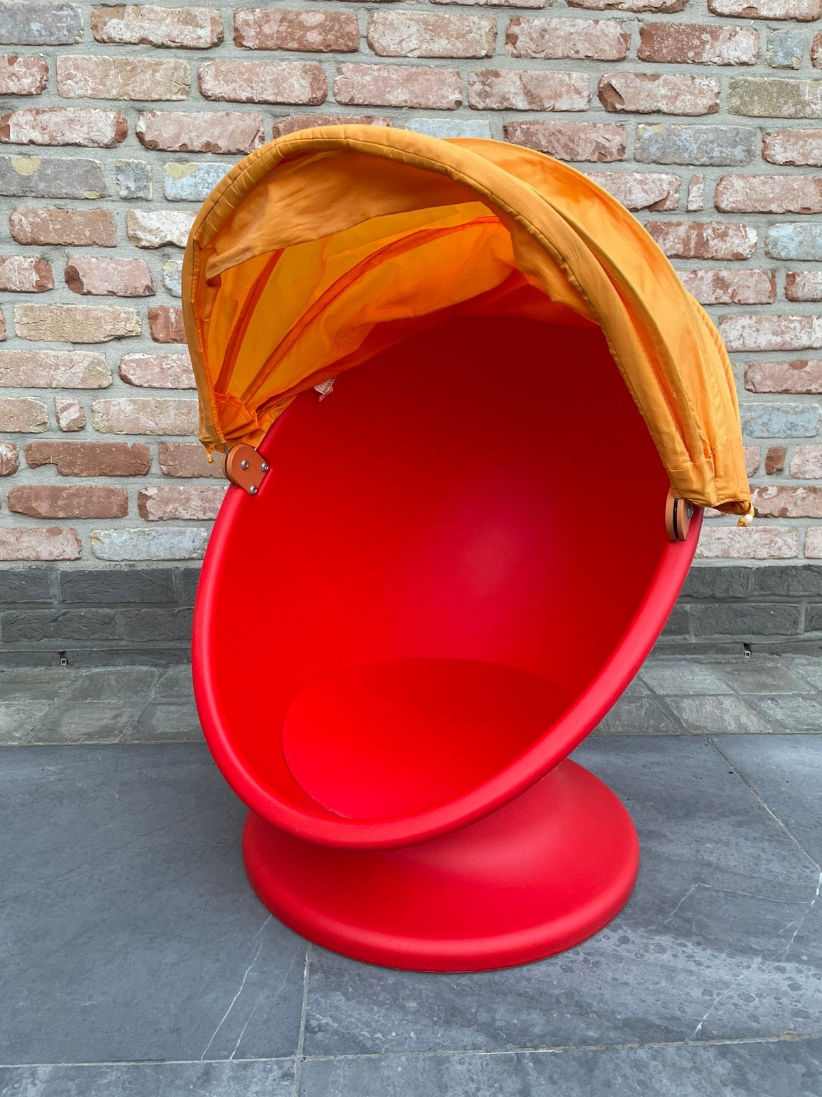 Ikea Lömsk draaifauteuil rood en oranje, Enlèvement, Utilisé, Chaise(s)