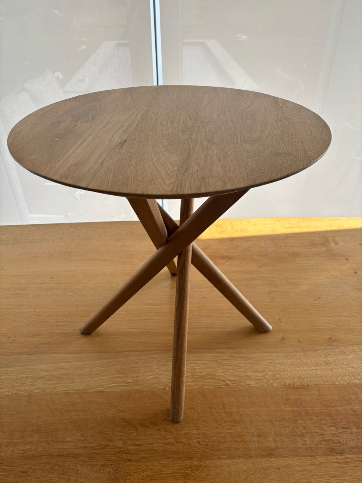 Eik Mikado Bijzettafel Ethnicraft table d’appoint chêne, Huis en Inrichting, Ophalen, Gebruikt