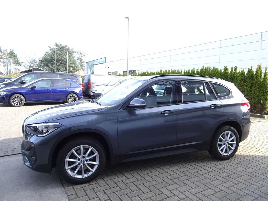 BMW X1 1.5i sDrive18i NAVI,CAMERA,TREKHAAK,EL KOFFER,DAB, Achat, Entreprise, Boîte manuelle, 5 portes