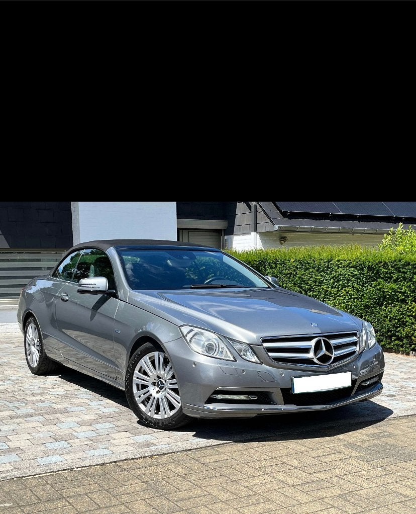 Superbe cabriolet Mercedes E-250, Autos, Mercedes-Benz, Cuir, Argent ou Gris, Achat, 135 kW