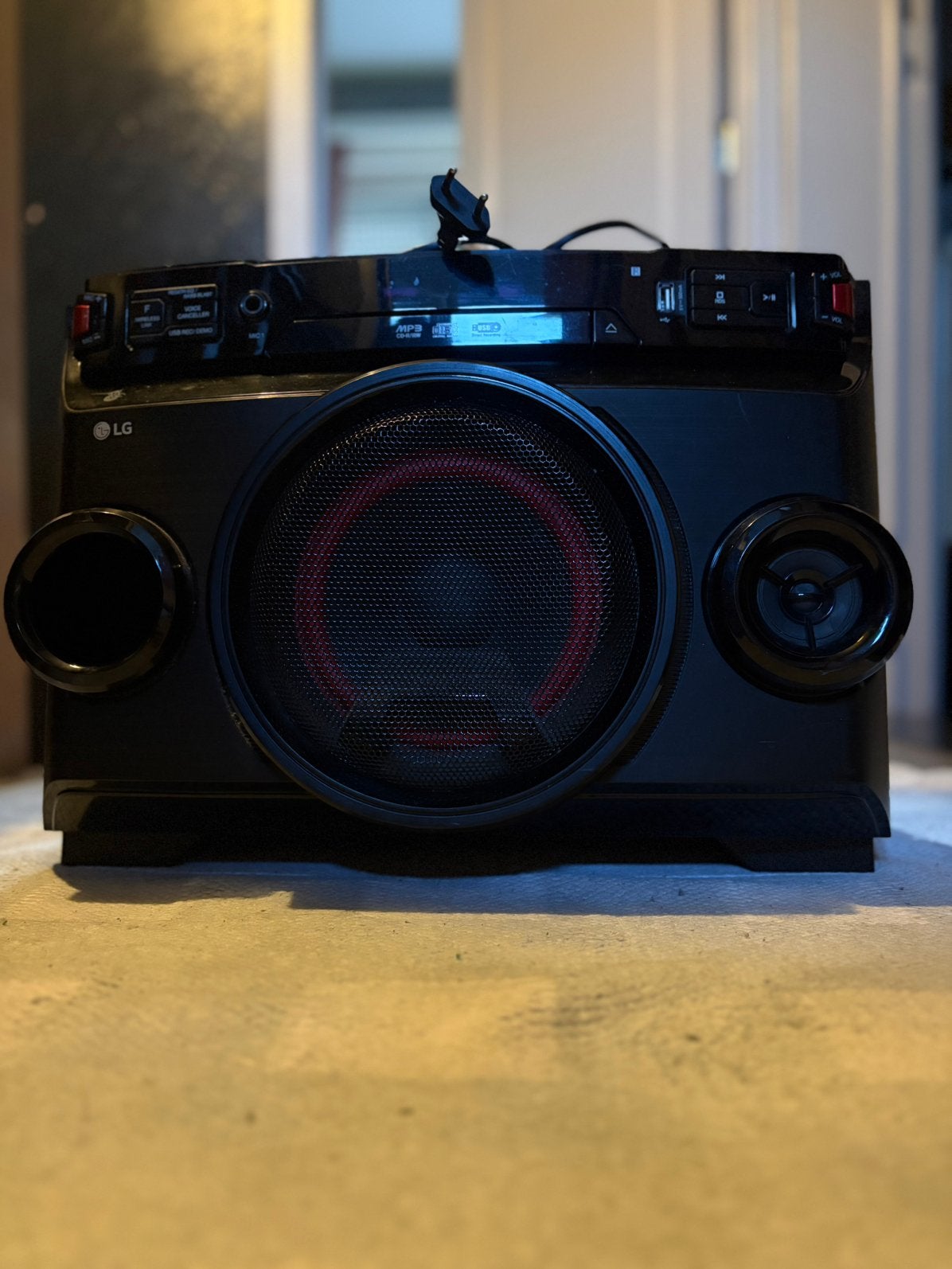 LG XBOOM OM4560, Enlèvement, Comme neuf