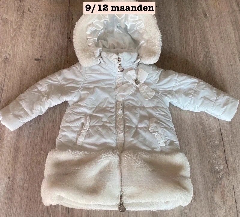 Veste d'hiver blanche Rubacuori  avec fourrure   74 (9 mois), Enlèvement ou Envoi, Comme neuf, Rubacuori, Fille