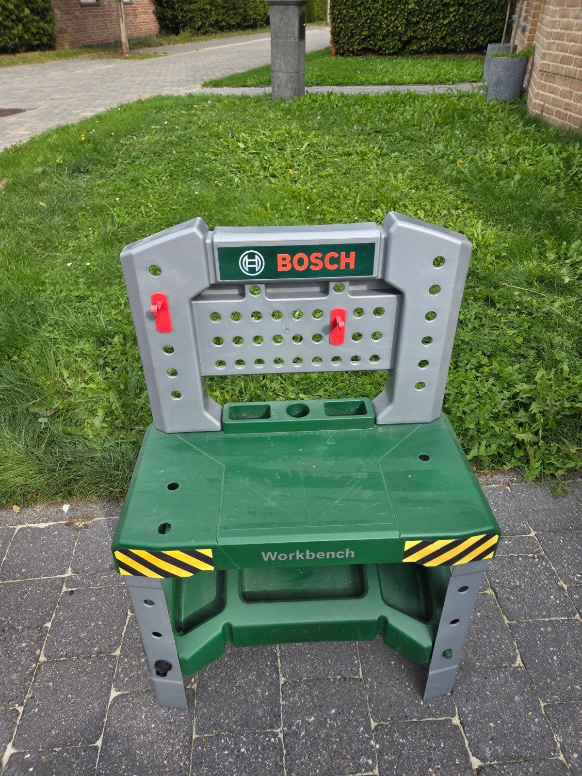 Etabli de bricolage enfant BOSCh, Ophalen, Gebruikt