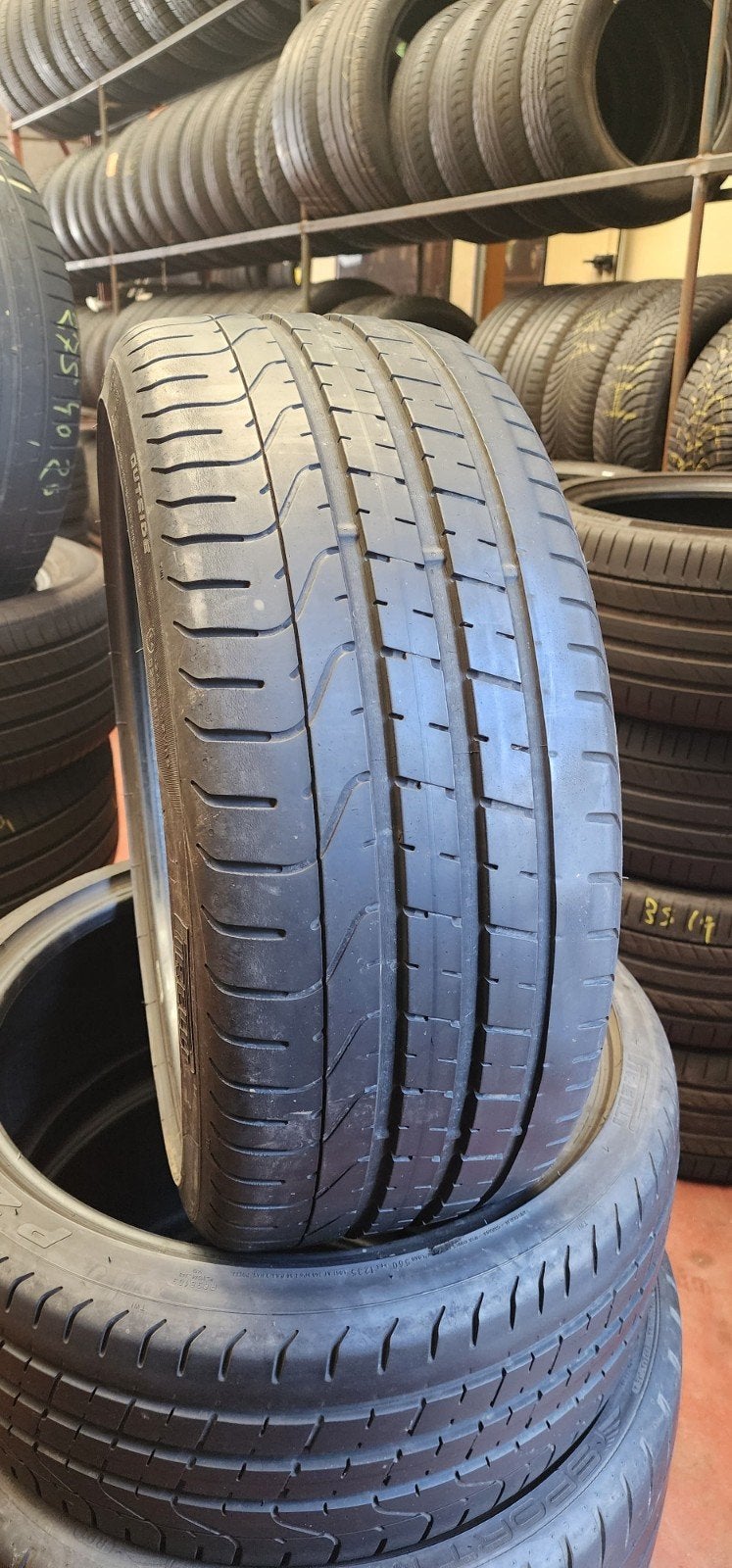 225/35R19 PIRELLI TOP QUALITÉ AVEC MONTAGE ET ÉQUILIBRAGE, Autos : Pièces & Accessoires, Enlèvement