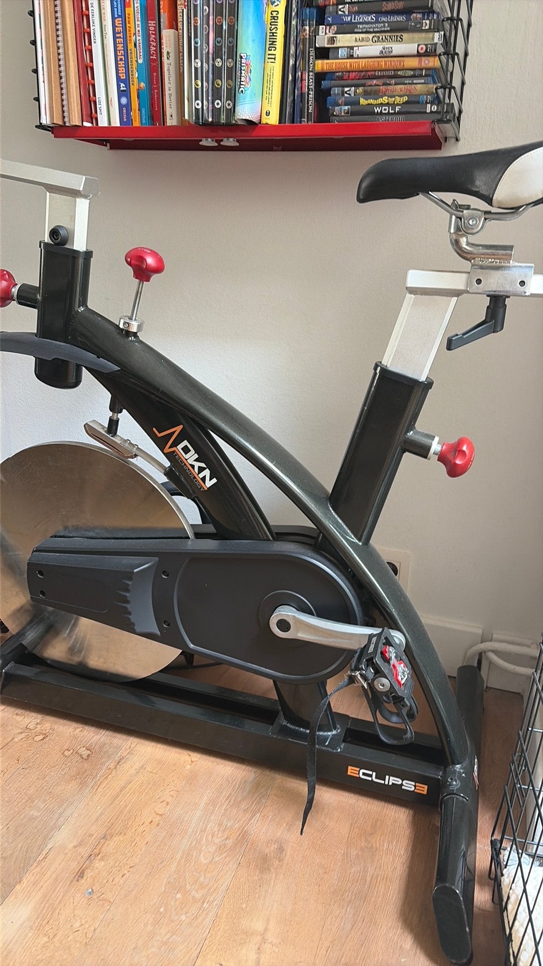 DKN Eclipse 3 spinningfiets | Zoekt een sportiever baasje, Sport en Fitness, Fitnessapparatuur, Ophalen, Gebruikt, Metaal, Spinningfiets