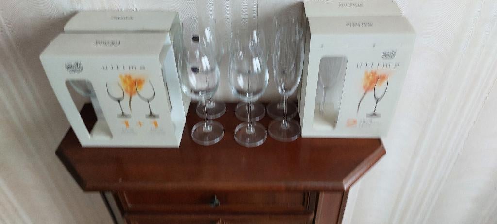 Glazen in Boheems kristal, Ophalen of Verzenden, Zo goed als nieuw, Glas, Glas of Glazen