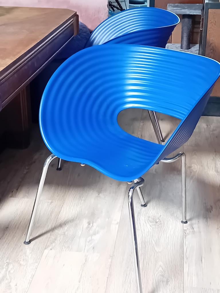 6 x blauwe Tom Vac Ron Arad voor Vitra, Design, Métal, Enlèvement, Bleu