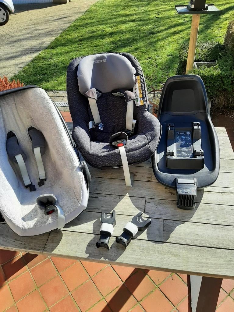 Isofix 2 way + autostoel 2way pearl + maxi cosi pebble plus, Kinderen en Baby's, Kinderwagens en Combinaties, Ophalen