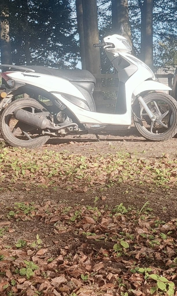 Honda vision, Vélos & Vélomoteurs, Cyclomoteurs | Honda, Autres modèles, Comme neuf, Classe B (45 km/h), Enlèvement