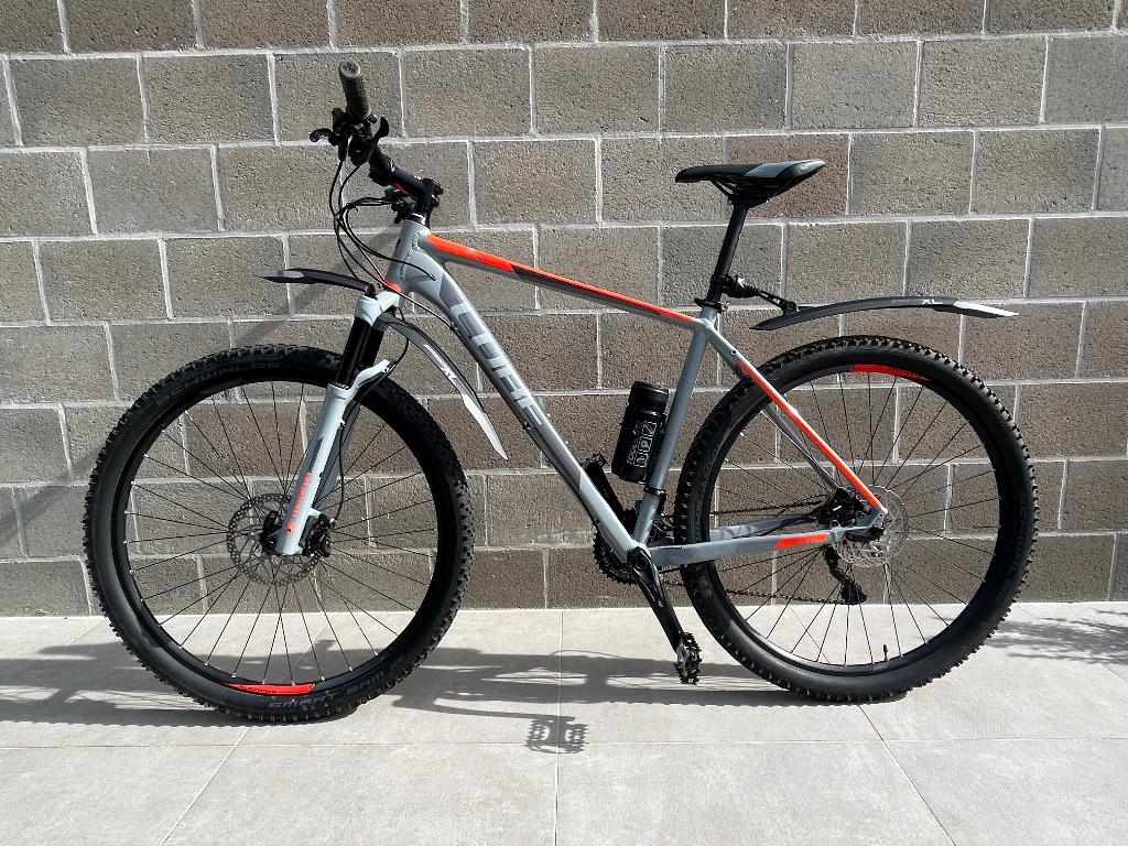 CUBE Acid 29 - maat XL (21”), Hardtail, Heren, Zo goed als nieuw, 53 tot 57 cm