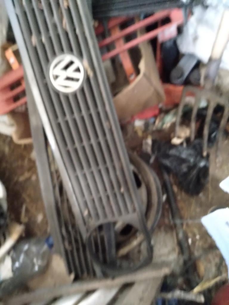 Calandre avant VW Golf 2, Enlèvement ou Envoi