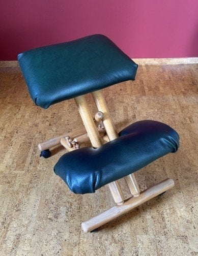 Fauteuil ergonomique à genoux avec roues, Maison & Meubles, Utilisé, Chaise de bureau, Ergonomique, Vert