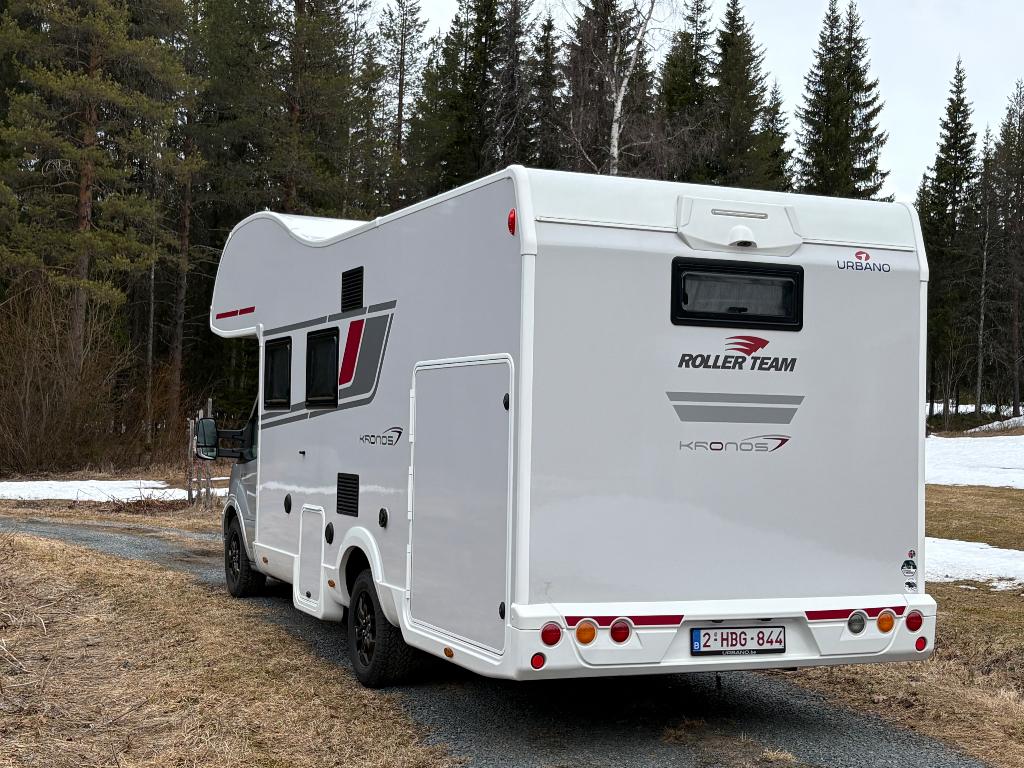 Camper, Automaat, Standaard zit, Alkoof, Luifel