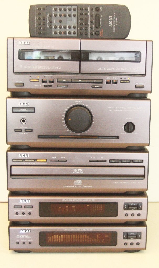 Akai Stereo / Tuner - 3CD - 2Cassette - Equalizer - Speakers, Akai, Losse componenten, Ophalen of Verzenden, Tuner of Radio