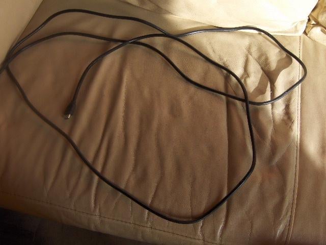 HDMI kabel, TV, Hi-fi & Vidéo, Enlèvement, Comme neuf, 2 à 5 mètres, Câble HDMI