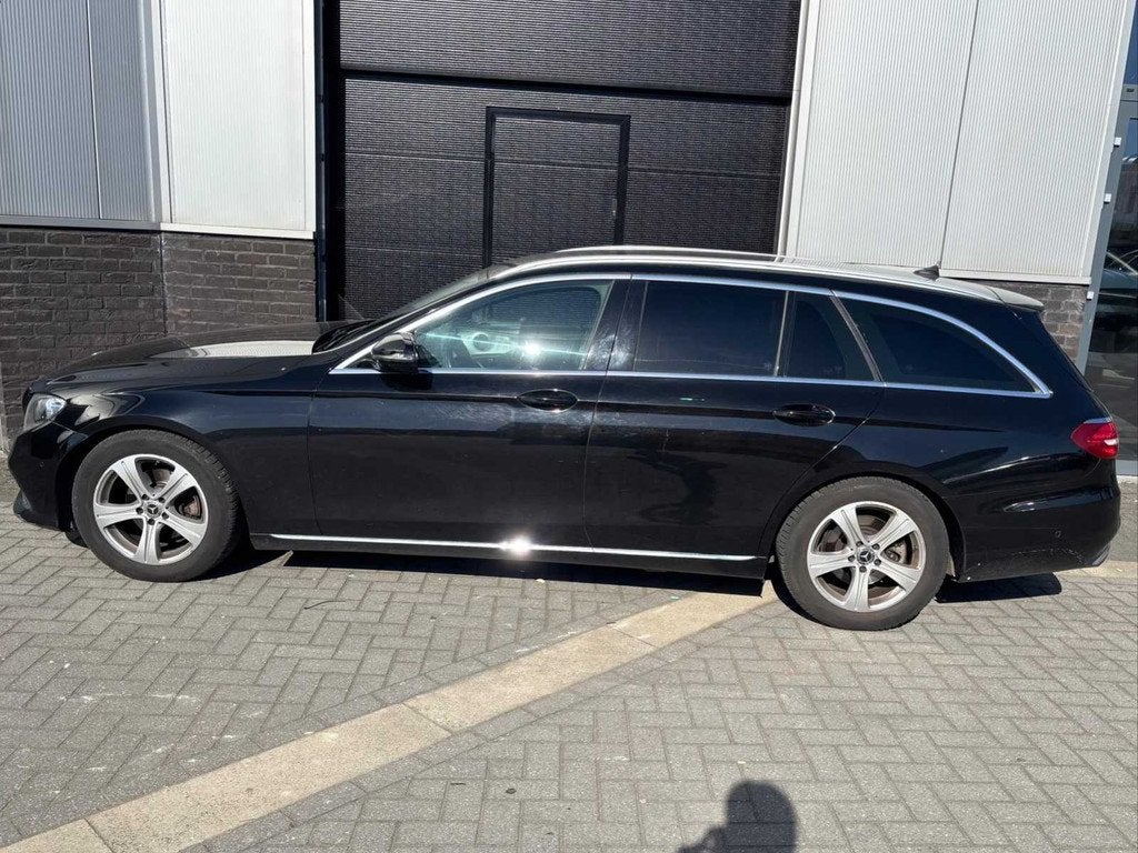 Mercedes-Benz E200D Break Passenger Car 2017, Achat, Euro 6, Entreprise, Autre carrosserie