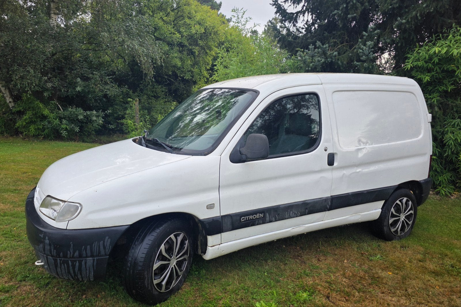 A vendre : Citroën Berlingo (lv) 1.9d bwj 2002-257000 km