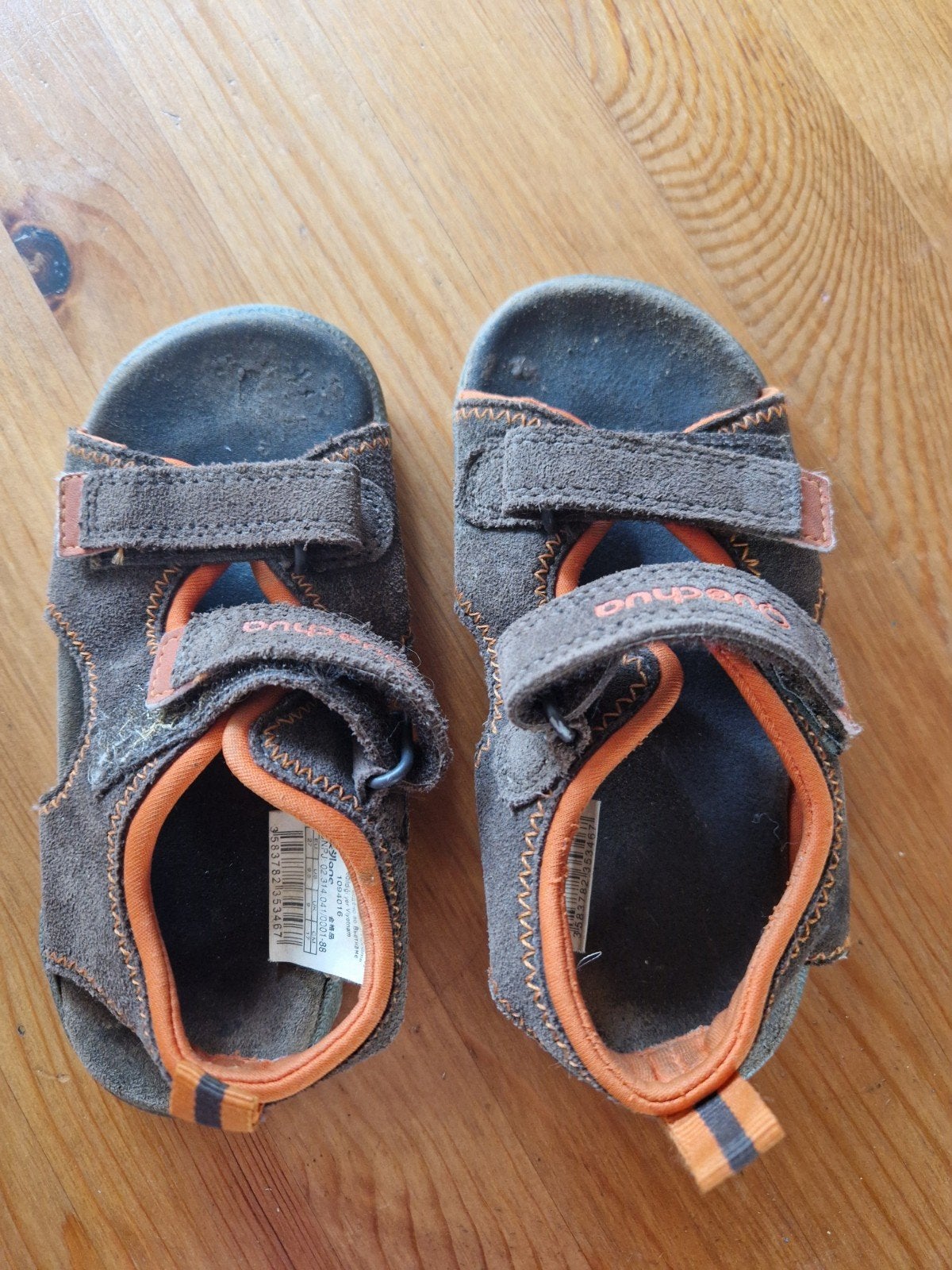 Sandalettes taille 27, Enlèvement
